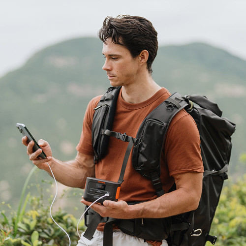 Зарядная станция Jackery Explorer 100 Plus - 99Вт*ч, 128Вт
